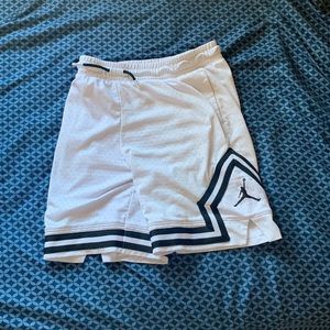 Jordan diamond shorts white boys 14- 16